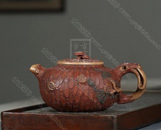 《靈芝松樁》 《靈芝松樁》