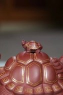 《金龜出海》宜興紫砂壺高級工藝美術(shù)師純手工底槽青創(chuàng)新壺茶壺紫砂茶具