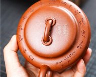 《線(xiàn)韻圈鈕》