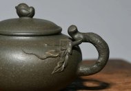 《鳥語花香》宜興紫砂壺高級工藝美術師手工蟹殼青段泥泡茶壺茶具