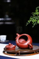 《壽桃壺》宜興工藝美術(shù)師紫砂壺老師手工圣桃茶壺圣桃泡茶壺