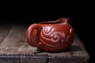 《魚化龍公道杯》宜興紫砂壺手工大師收藏級(jí)茶壺大紅袍料