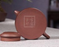 《牛蓋蓮子》宜興紫砂壺高級工藝美術(shù)師手工拼紫泥牛蓋蓮子茶壺茶具